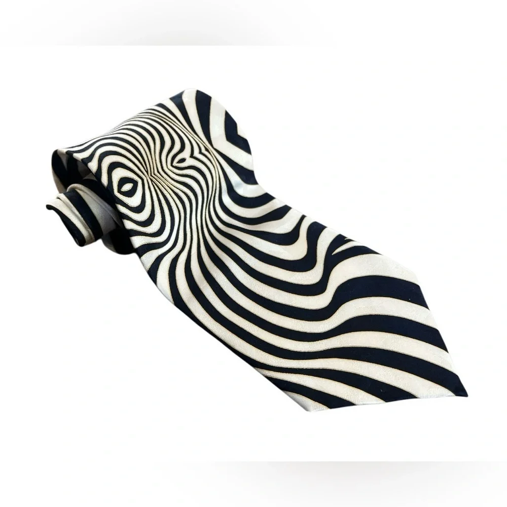 Di M aggio make bold